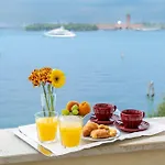 Russo Palace Hotell
