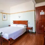 Hotell Russo Palace