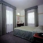 Hotell Russo Palace