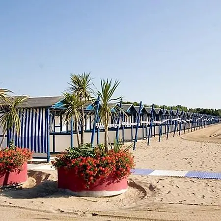 Russo Palace Hotel