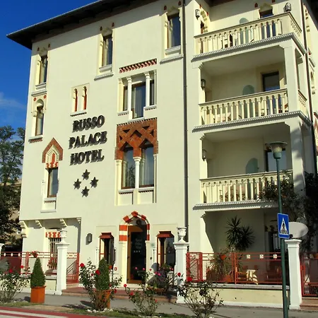 Russo Palace 4*