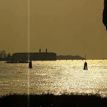 Russo Palace ונציה - לידו