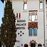 Russo Palace 4*