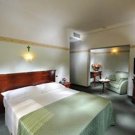 Russo Palace 4*