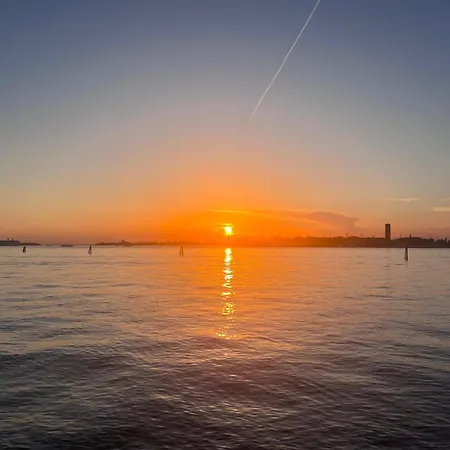 Russo Palace 4* Lido di Venezia