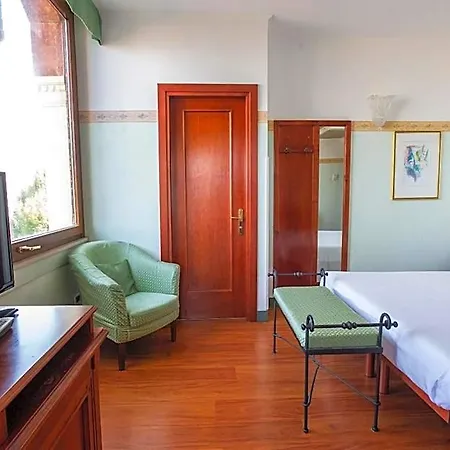 Russo Palace מלון ונציה - לידו