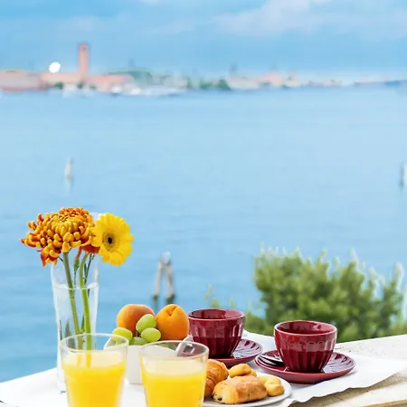 Russo Palace 4* Lido di Venezia