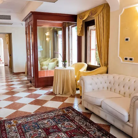 Russo Palace Lido di Venezia