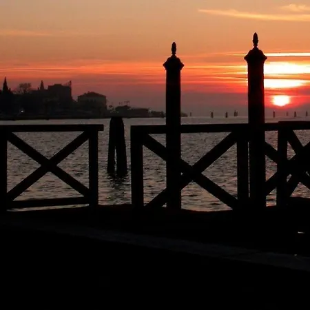 Russo Palace 4* Lido di Venezia