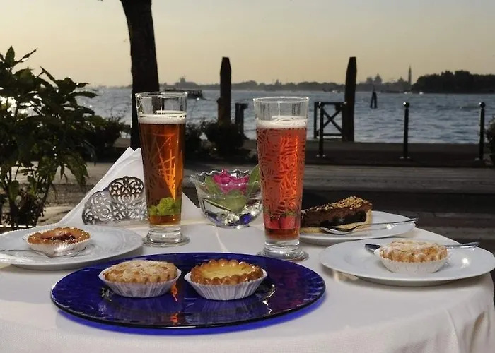 Russo Palace 4* Lido di Venezia