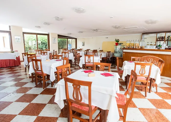 Russo Palace 4*