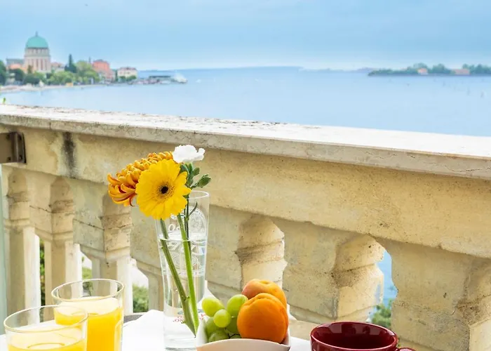 Russo Palace 4*