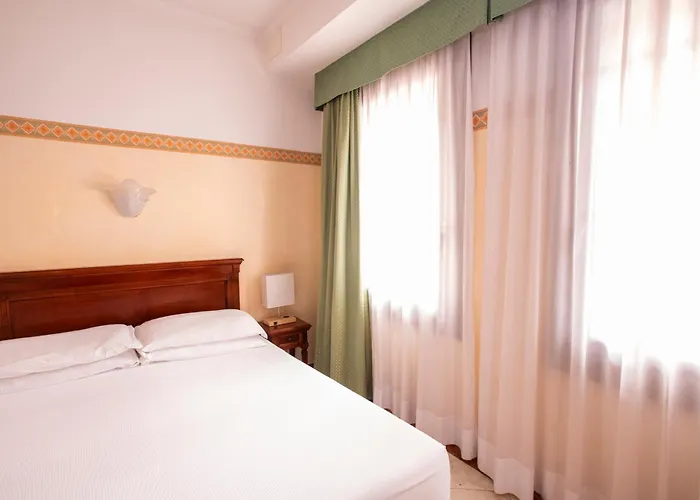 Russo Palace 4* Lido di Venezia